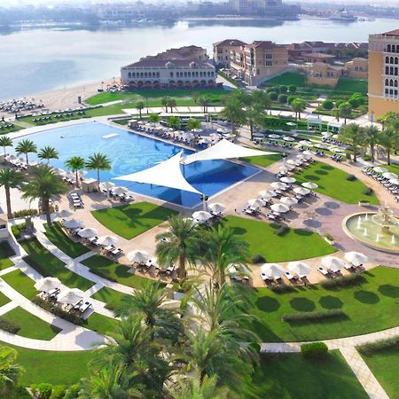 The Ritz-Carlton Abu Dhabi, Grand Canal Eksteriør bilde