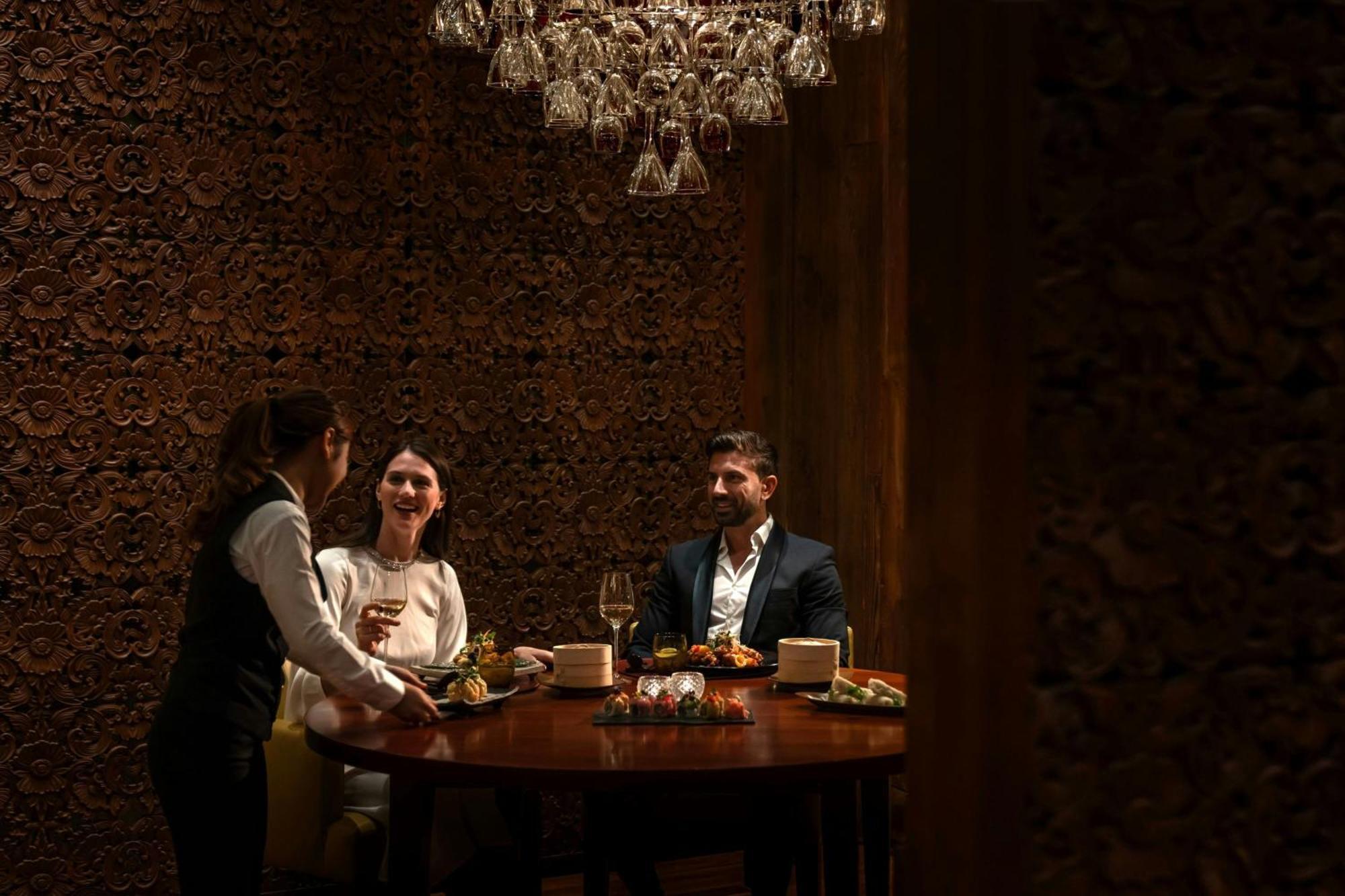 The Ritz-Carlton Abu Dhabi, Grand Canal Eksteriør bilde